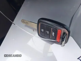 2019 Honda CR-V LX z VIN 2HKRW5H33KH401422, wystawiony jako IAAI lot #42116431 z przebiegiem 119 387 mil mil oraz . Historia ofert i sprzedaży dostępna na DreamBid. Obrazek 11.