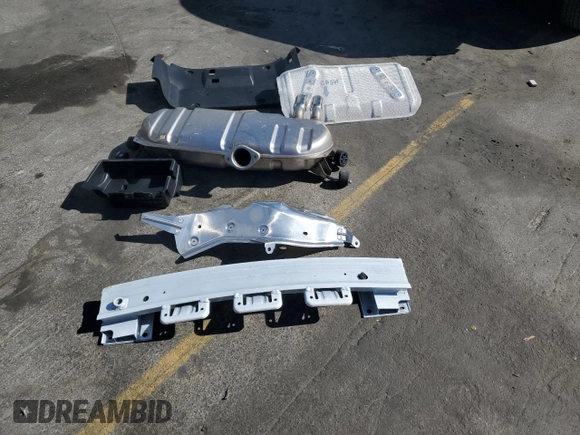 2024 Mazda MX-5 Miata Grand Touring z VIN JM1NDAM76R0602972, wystawiony jako Copart lot #77665904 z przebiegiem 4 965 mil mil oraz Szkoda całkowita • Salvage title. Historia ofert i sprzedaży dostępna na DreamBid. Obrazek 12.