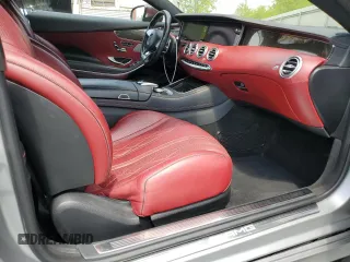 2015 Mercedes-Benz S 63 AMG z VIN WDDXJ7JB3FA001561, wystawiony jako Copart lot #57062885 z przebiegiem 37 106 mil mil oraz Szkody całkowita. Historia ofert i sprzedaży dostępna na DreamBid. Obrazek 12.