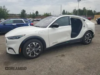 2021 Ford Mustang Mach-E Premium with VIN 3FMTK3SU2MMA42824, listed as a Copart auction lot 57065515 with 15,208 mi miles and Salvage title. Bid and sale history available at DreamBid. Image 1.