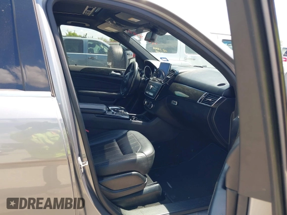 2016 Mercedes-Benz GLE 350 с VIN 4JGDA5HB4GA652637, выставлен на аукционе IAAI как лот 42250121 с пробегом 134 272 миль миль и . История ставок и продаж доступна на DreamBid. Изображение 5.