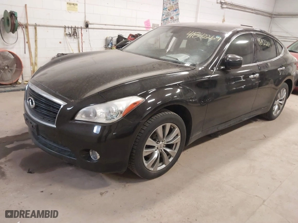2013 Infiniti M37 with VIN JN1BY1AR7DM601556, listed as a IAAI auction lot 41842269 with NaN miles. Bid and sale history available at carsss.com. Image 20.