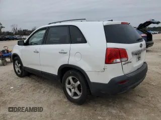 2011 Kia Sorento LX with VIN 5XYKT3A13BG133986, listed as a Copart auction lot 45411515 with 201,884 mi miles and Salvage Title. Bid and sale history available at carsss.com. Image 2.