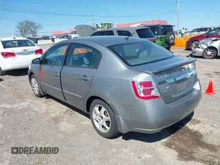 2012 Nissan Sentra SR z VIN 3N1AB6AP6CL748856, wystawiony jako IAAI lot #42051917 z przebiegiem 164 048 mil mil oraz . Historia ofert i sprzedaży dostępna na DreamBid. Obrazek 3.