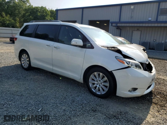 2015 Toyota Sienna XLE с VIN 5TDYK3DC3FS640597, выставлен на аукционе Copart как лот 59334555 с пробегом 187 728 миль миль и Списание • Salvage title. История ставок и продаж доступна на DreamBid. Изображение 4.