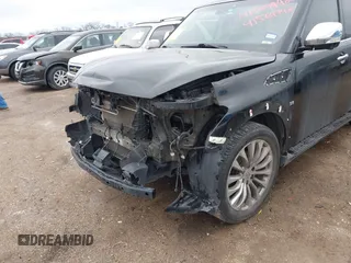 2017 Infiniti QX80 z VIN JN8AZ2NF1H9640040, wystawiony jako IAAI lot #41569442 z przebiegiem 96 273 mil mil oraz . Historia ofert i sprzedaży dostępna na DreamBid. Obrazek 6.
