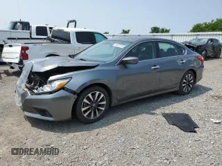 2017 Nissan Altima SV with VIN 1N4AL3AP5HC211557, listed as a Copart auction lot 59222515 with 137,898 mi miles and Salvage title. Bid and sale history available at DreamBid. Image 1.