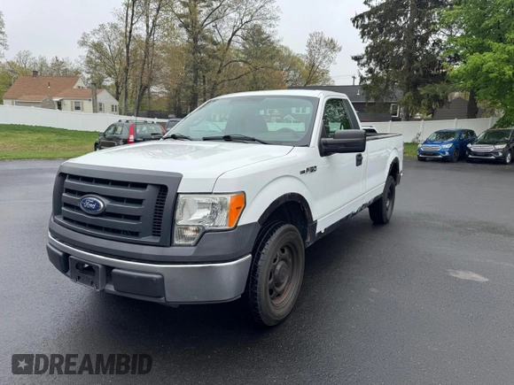 2010 Ford F-150 XL с VIN 1FTMF1CW0AKA26612, выставлен на аукционе Copart как лот 55950795 с пробегом 138 688 миль миль и Чистый • Clean title. История ставок и продаж доступна на DreamBid. Изображение 1.