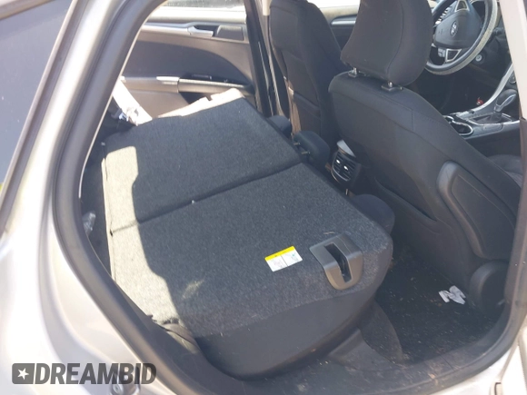 2016 Ford Fusion SE with VIN 3FA6P0H76GR262757, listed as a IAAI auction lot 42515265 with 198,901 mi miles and . Bid and sale history available at DreamBid. Image 8.