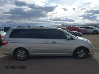 2005 Honda Odyssey TOURING with VIN 5FNRL38855B035443, listed as a IAAI auction lot 41748539 with 1 mi miles. Bid and sale history available at carsss.com. Image 12.