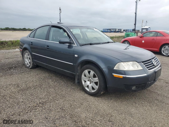 2003 Volkswagen Passat GLX with VIN WVWTH63B93P438260, listed as a Copart auction lot 74855644 with 0 mi miles and Non Repairable. Bid and sale history available at carsss.com. Image 4.