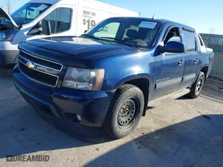 2010 Chevrolet Avalanche LT with VIN 3GNVKFE04AG254049, listed as a IAAI auction lot 41854624 with 130,806 mi miles. Bid and sale history available at carsss.com. Image 2.