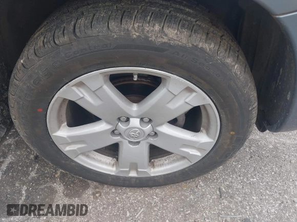 2008 Toyota RAV4 Sport with VIN JTMBD32V185185648, listed as a IAAI auction lot 42650735 with 122,579 mi miles and . Bid and sale history available at DreamBid. Image 12.