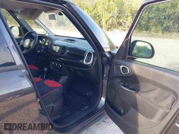 2016 FIAT 500L Pop with VIN ZFBCFAAH3GZ038515, listed as a IAAI auction lot 42088460 with 107,004 mi miles. Bid and sale history available at carsss.com. Image 5.