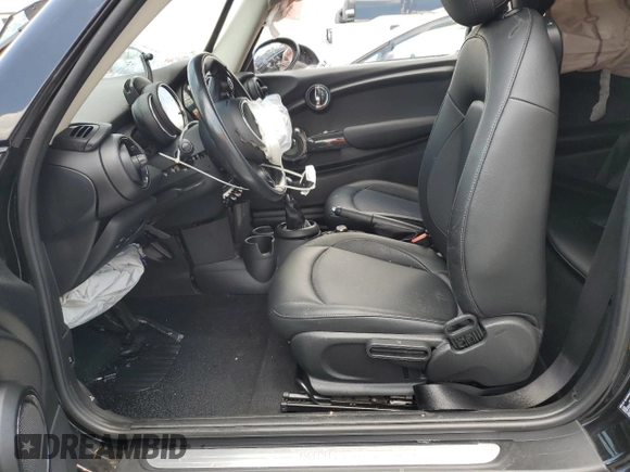 2021 MINI Hardtop Cooper with VIN WMWXR3C05M2P13632, listed as a Copart auction lot 62595415 with 38,797 mi miles and Clean title. Bid and sale history available at DreamBid. Image 7.