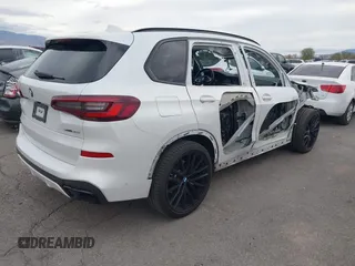 2022 BMW X5 sDrive40i with VIN 5UXCR4C09N9K29185, listed as a IAAI auction lot 41579217 with 35,098 mi miles. Bid and sale history available at carsss.com. Image 4.