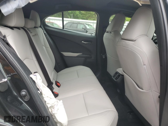 2021 Lexus UX 250h z VIN JTHP9JBH6M2037544, wystawiony jako Copart lot #58348695 z przebiegiem 16 165 mil mil oraz Szkoda całkowita • Salvage title. Historia ofert i sprzedaży dostępna na DreamBid. Obrazek 11.