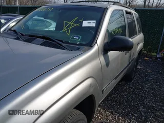 2002 Chevrolet TrailBlazer LS with VIN 1GNDS13S722144562, listed as a IAAI auction lot 41886571 with Not Provided miles and . Bid and sale history available at DreamBid. Image 6.