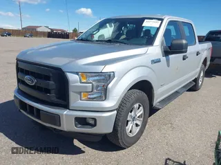 2015 Ford F-150 XLT z VIN 1FTEW1EP9FKD42687, wystawiony jako IAAI lot #42277992 z przebiegiem 160 354 mil mil oraz . Historia ofert i sprzedaży dostępna na DreamBid. Obrazek 2.