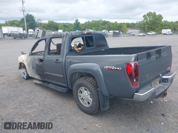 2008 GMC Canyon SLE2 with VIN 1GTDT43EX88208696, listed as a IAAI auction lot 40045967 with 112,084 mi miles. Bid and sale history available at carsss.com. Image 3.