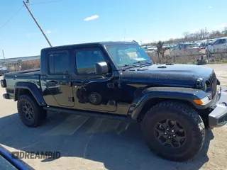 2022 Jeep Gladiator Texas Trail with VIN 1C6HJTAG2NL120506, listed as a IAAI auction lot 42048215 with 65,048 mi miles. Bid and sale history available at carsss.com. Image 12.