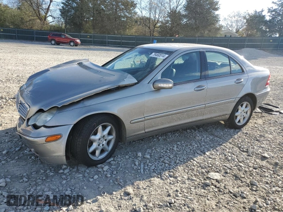 2003 Mercedes-Benz C 240 z VIN WDBRF81J93F439211, wystawiony jako Copart lot #79460514 z przebiegiem 116 596 mil mil oraz Szkoda całkowita • Salvage title. Historia ofert i sprzedaży dostępna na DreamBid. Obrazek 1.