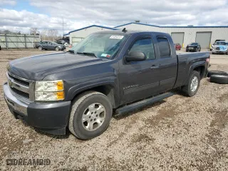 2010 Chevrolet Silverado 1500 LT with VIN 1GCSKSE30AZ279593, listed as a Copart auction lot 51384315 with 217,749 mi miles and Clean Title. Bid and sale history available at carsss.com. Image 1.