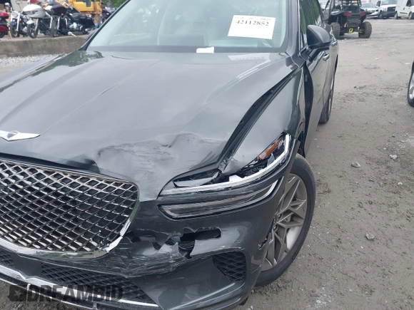 2023 Genesis GV70 2.5T z VIN KMUMADTB7PU103287, wystawiony jako IAAI lot #42112852 z przebiegiem 27 535 mil mil oraz . Historia ofert i sprzedaży dostępna na DreamBid. Obrazek 6.