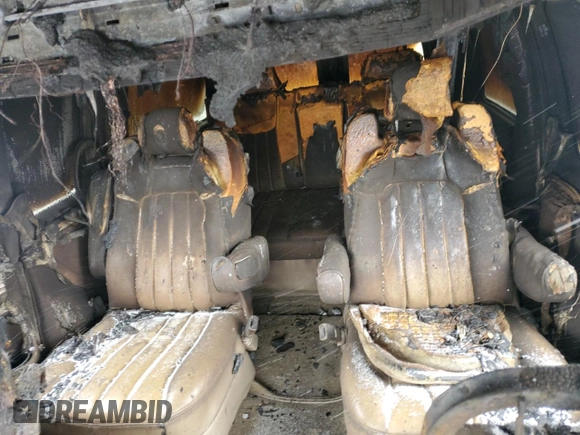 2014 GMC Savana Cargo Van Upfitter with VIN 1GDS8DC41E1157444, listed as a Copart auction lot 45412915 with 0 mi miles and Salvage Title. Bid and sale history available at carsss.com. Image 10.