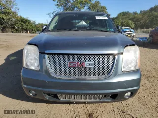 2007 GMC Yukon Denali with VIN 1GKFK63857J385248, listed as a Copart auction lot 75475454 with 102,664 mi miles and Salvage Title. Bid and sale history available at carsss.com. Image 5.