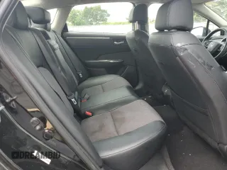 2018 Honda Clarity Plug-In Hybrid with VIN JHMZC5F19JC023089, listed as a Copart auction lot 63196774 with 48,318 mi miles and Salvage Title. Bid and sale history available at carsss.com. Image 10.