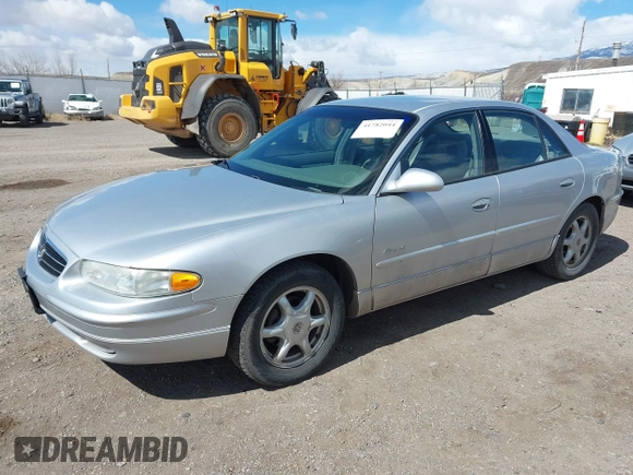 2000 Buick Regal LS with VIN 2G4WB55K8Y1345235, listed as a IAAI auction lot 41782044 with 117,806 mi miles. Bid and sale history available at carsss.com. Image 2.