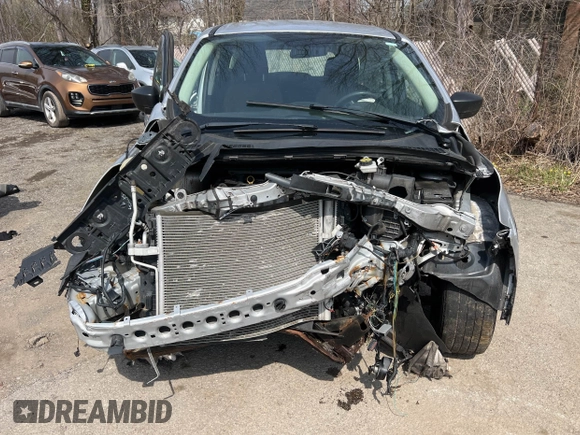 2018 Ford Escape S with VIN 1FMCU0F77JUC56681, listed as a IAAI auction lot 42043066 with 146,274 mi miles. Bid and sale history available at carsss.com. Image 6.
