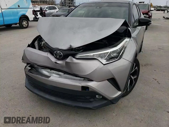 2019 Toyota C-HR XLE with VIN JTNKHMBX4K1045406, listed as a Copart auction lot 47612515 with 38,909 mi miles and Salvage Title. Bid and sale history available at DreamBid. Image 12.