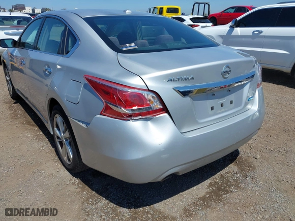 2013 Nissan Altima 2.5 SL with VIN 1N4AL3AP2DN533037, listed as a IAAI auction lot 41985866 with 106,806 mi miles. Bid and sale history available at carsss.com. Image 6.