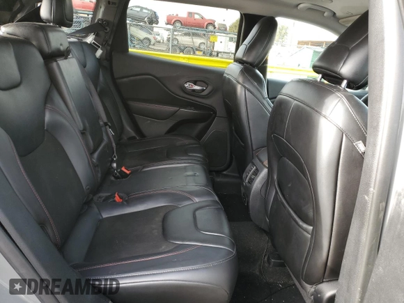 2019 Jeep Cherokee Trailhawk Elite с VIN 1C4PJMBN7KD436769, выставлен на аукционе Copart как лот 87076024 с пробегом 40 150 миль миль и Списание • Salvage title. История ставок и продаж доступна на DreamBid. Изображение 12.
