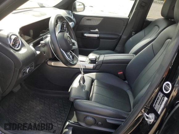 2022 Mercedes-Benz GLB 250 с VIN W1N4M4HB7NW180819, выставлен на аукционе Copart как лот 58469725 с пробегом 3 652 миль миль и Списание • Salvage title. История ставок и продаж доступна на DreamBid. Изображение 7.