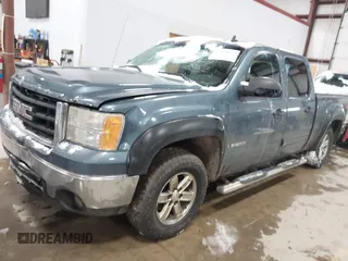 2007 GMC Sierra 1500 SLT z VIN 2GTEK13M471705516, wystawiony jako IAAI lot #41321029 z przebiegiem 210 244 mil mil oraz . Historia ofert i sprzedaży dostępna na DreamBid. Obrazek 2.