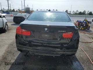 2012 BMW 3 Series 328i z VIN WBA3A5C55CF343660, wystawiony jako Copart lot #56417055 z przebiegiem 149 446 mil mil oraz Szkoda całkowita • Salvage title. Historia ofert i sprzedaży dostępna na DreamBid. Obrazek 6.
