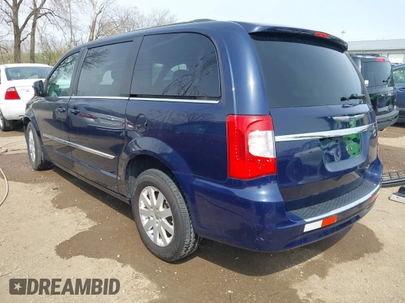 2012 Chrysler Town & Country Touring with VIN 2C4RC1BG9CR245887, listed as a IAAI auction lot 41912412 with 175,943 mi miles. Bid and sale history available at carsss.com. Image 3.