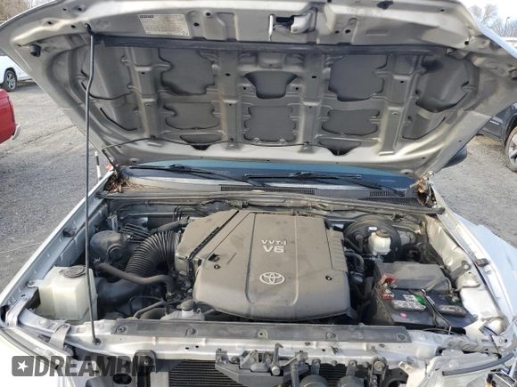 2013 Toyota Tacoma PreRunner with VIN 3TMKU4HN0DM034513, listed as a Copart auction lot 45722995 with 110,318 mi miles and Salvage title. Bid and sale history available at DreamBid. Image 11.