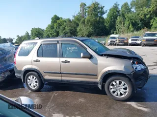 2005 Honda CR-V EX with VIN SHSRD78865U314431, listed as a IAAI auction lot 40206182 with 164,015 mi miles. Bid and sale history available at carsss.com. Image 13.