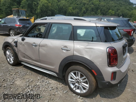 2024 MINI Countryman Cooper S with VIN WMZ83BR04R3S04143, listed as a Copart auction lot 78412504 with 13,231 mi miles and Non Repairable. Bid and sale history available at carsss.com. Image 2.