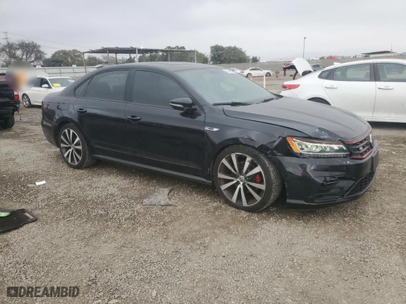 2018 Volkswagen Passat V6 GT with VIN 1VWJM7A33JC039527, listed as a Copart auction lot 87466884 with 76,525 mi miles and Salvage Title. Bid and sale history available at carsss.com. Image 4.