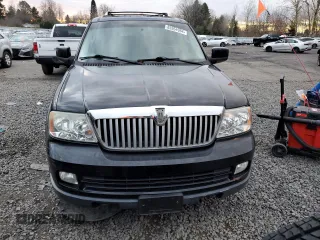 2005 Lincoln Navigator Luxury with VIN 5LMFU27575LJ01160, listed as a Copart auction lot 85954984 with 162,192 mi miles and Clean Title. Bid and sale history available at carsss.com. Image 5.