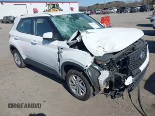 2022 Hyundai Venue SE with VIN KMHRB8A34NU177784, listed as a IAAI auction lot 41879368 with 42,525 mi miles and . Bid and sale history available at DreamBid. Image 1.