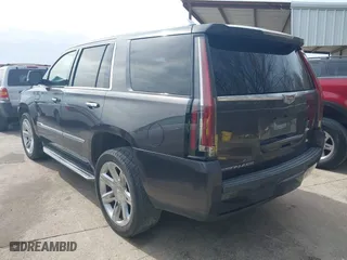 2015 Cadillac Escalade Luxury with VIN 1GYS3MKJ6FR643190, listed as a IAAI auction lot 41689594 with 134,682 mi miles. Bid and sale history available at carsss.com. Image 3.