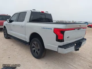 2023 Ford F-150 Lightning Pro with VIN 1FTVW1EL7PWG19070, listed as a IAAI auction lot 41536193 with 22,654 mi miles. Bid and sale history available at carsss.com. Image 3.