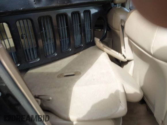 2009 Jeep Patriot Limited z VIN 1J4FF48B19D192275, wystawiony jako IAAI lot #41916112 z przebiegiem 165 906 mil mil oraz . Historia ofert i sprzedaży dostępna na DreamBid. Obrazek 8.