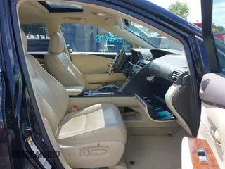 2013 Lexus RX 350 z VIN 2T2BK1BA5DC179433, wystawiony jako IAAI lot #42186878 z przebiegiem 176 801 mil mil oraz . Historia ofert i sprzedaży dostępna na DreamBid. Obrazek 5.